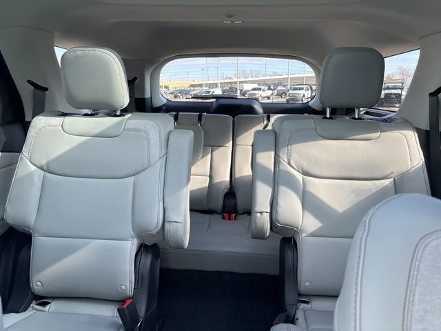 New 2026 Space White Metallic Ford Active image 31