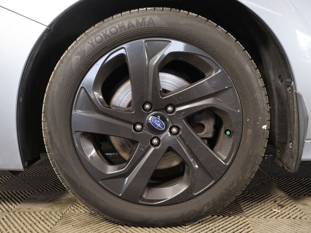 Used 2020 Silver Subaru 2.5i Sport image 18