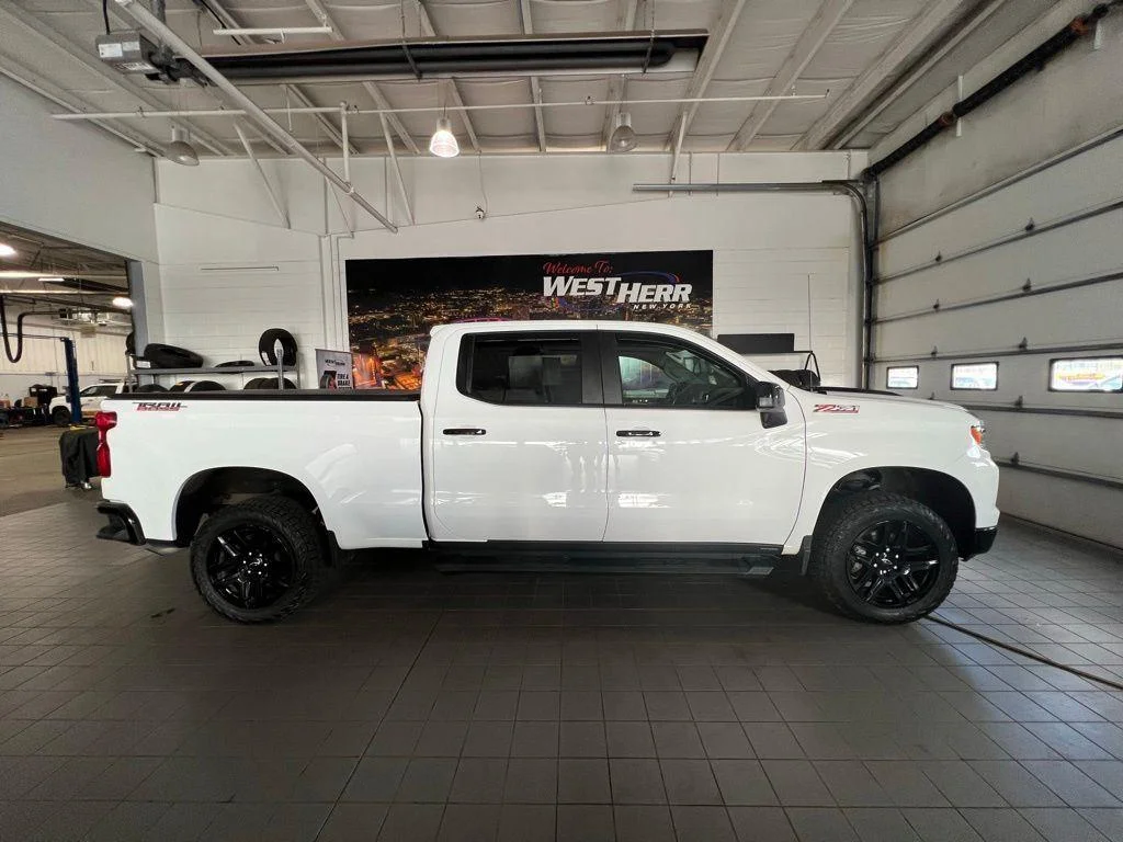 Used 2023 Summit White Chevrolet LT Trail Boss image 10