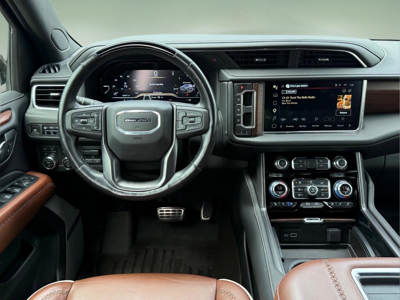 Used 2023 Onyx Black GMC Denali Ultimate image 11