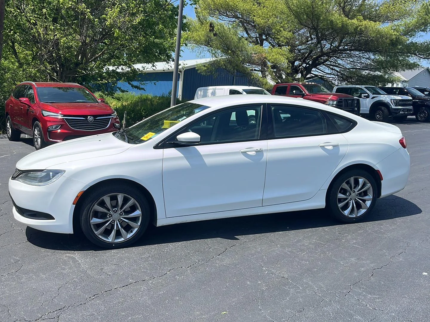 Used 2015 Chrysler 200 S with VIN 1C3CCCBB0FN705126 for sale in Maysville, KY
