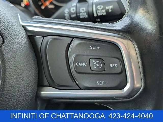 Used 2021 Silver Jeep Unlimited Sahara image 25