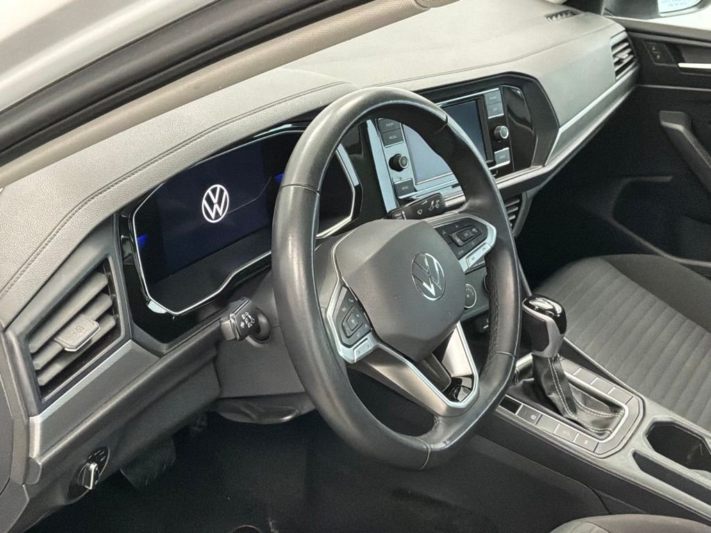 Used 2024  Volkswagen 1.5T S image 20
