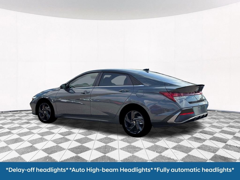 New 2026 Gray Hyundai SEL Sport image 7