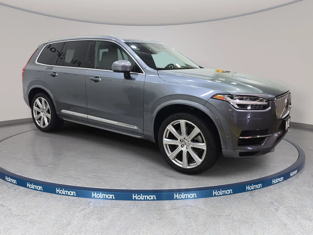 Used 2017 Gray Volvo T8 Inscription image 5