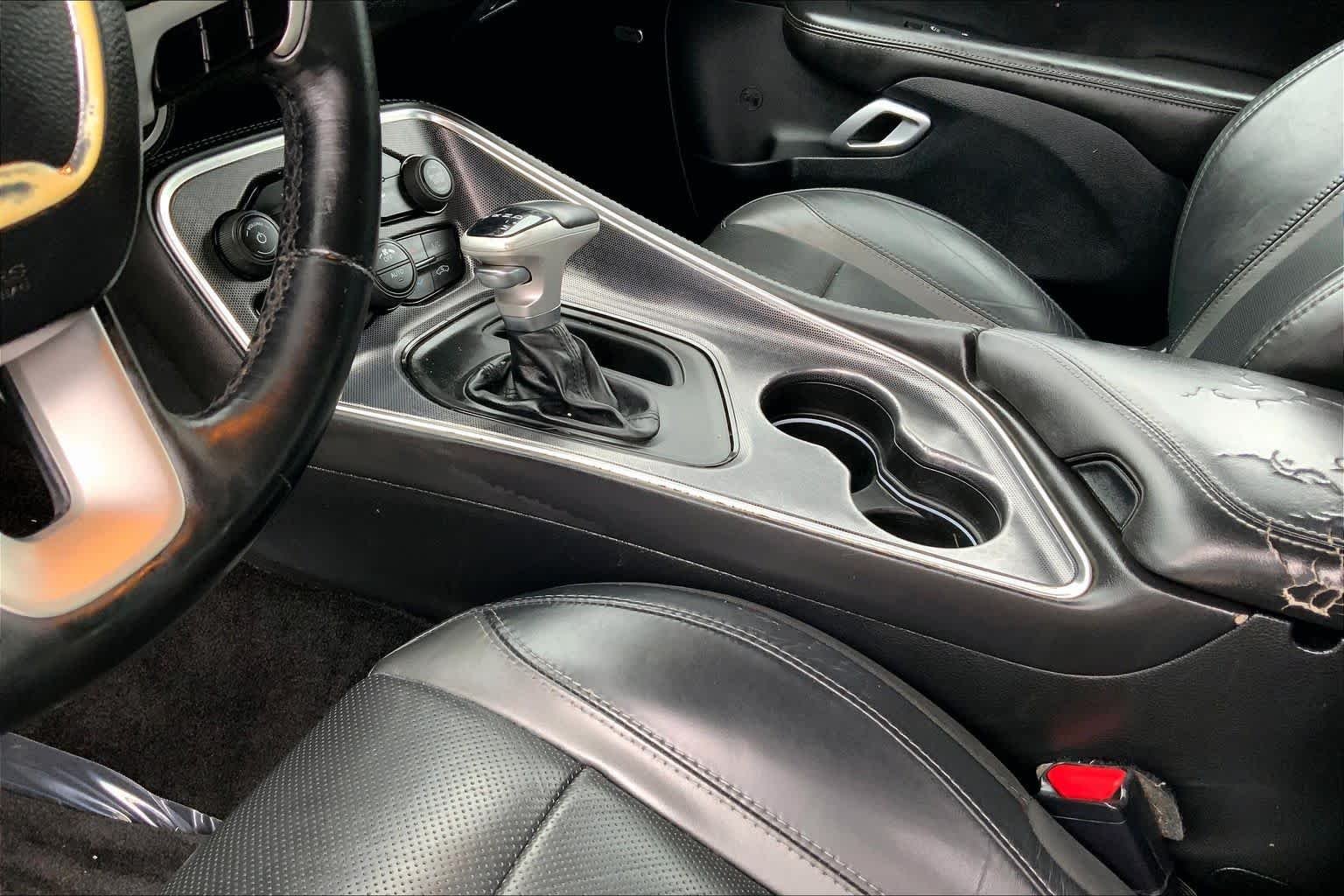 Used 2018 Granite Pearlcoat Dodge SXT Plus image 14