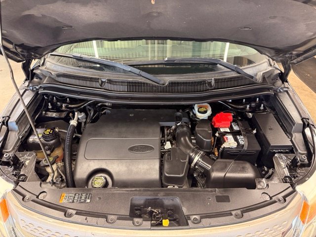 Used 2015 Red Ford Base image 25