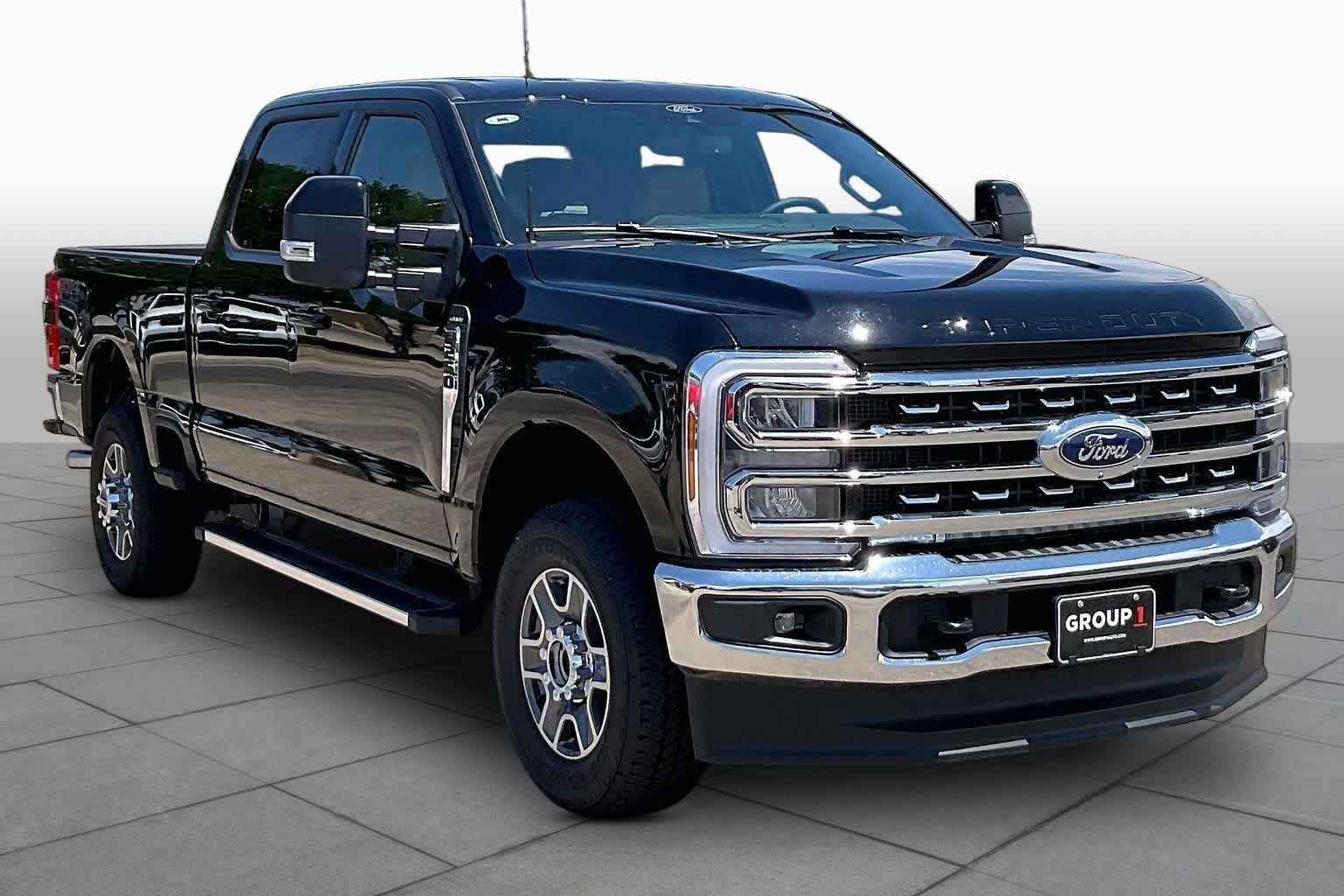 New 2026 Agate Black Metallic Ford F-250® Lariat® image 2