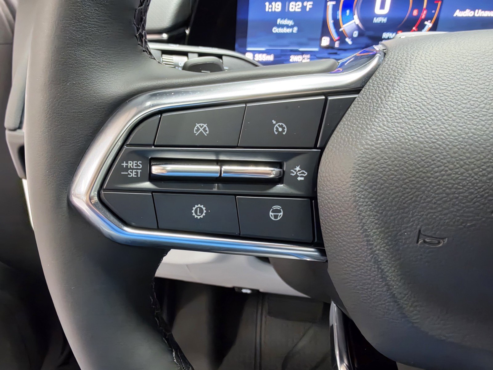2027 Chevrolet Tahoe Premier - Photo 24