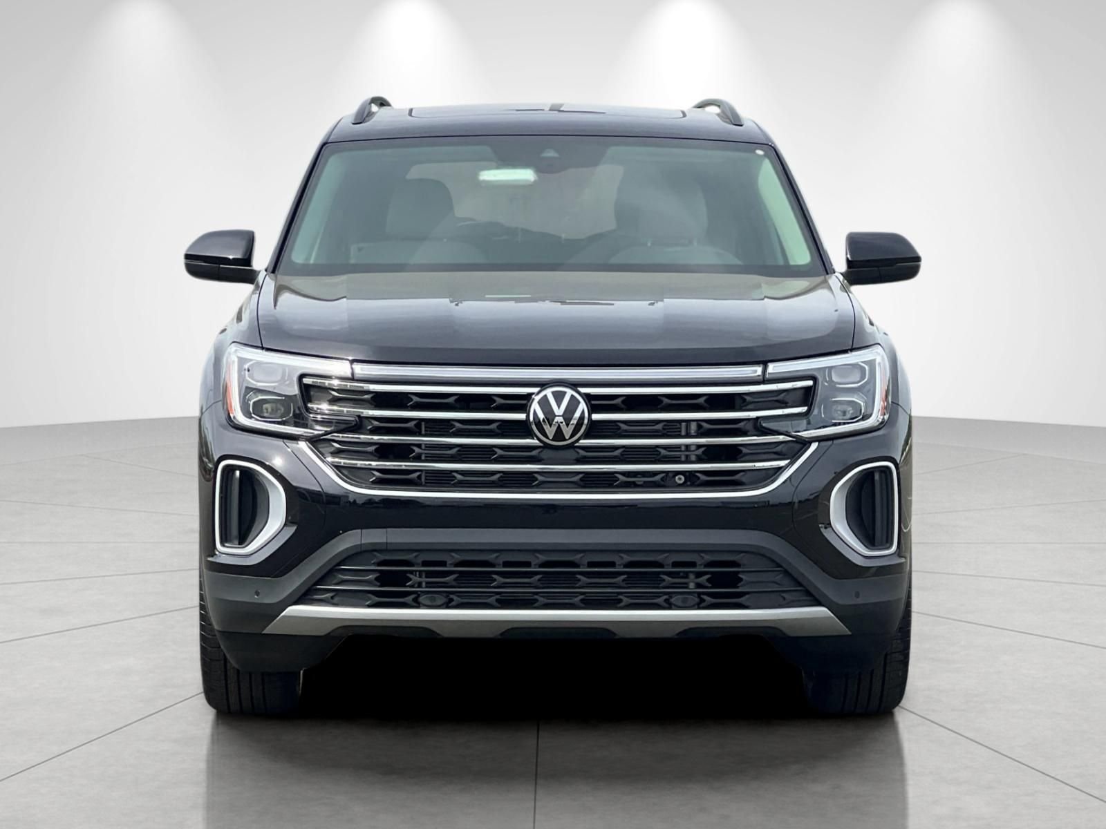 New 2026 Deep Black Pearl Volkswagen 2.0T SE w/Technology image 8
