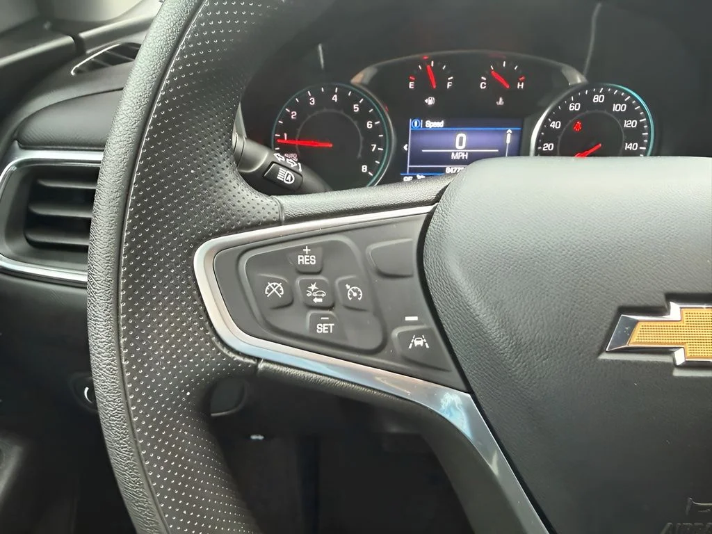 Used 2023 Gray Chevrolet LT image 16