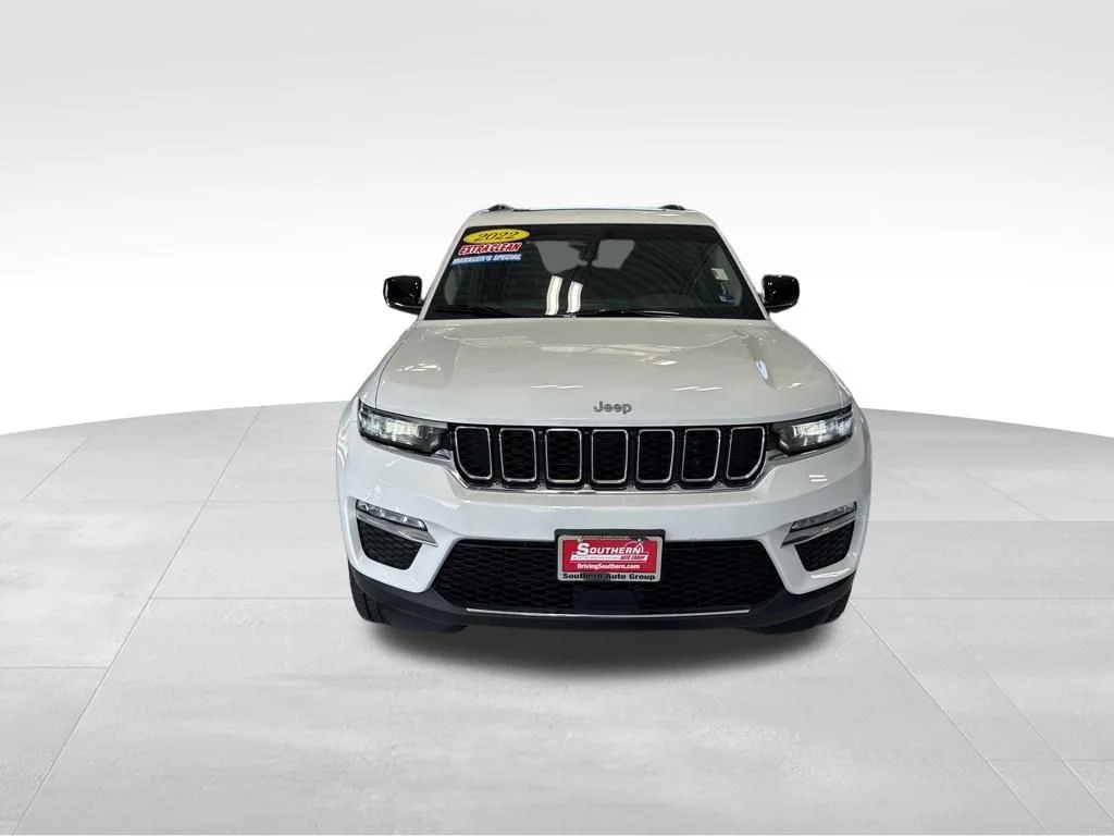 Used 2022 White Jeep 4xe image 8