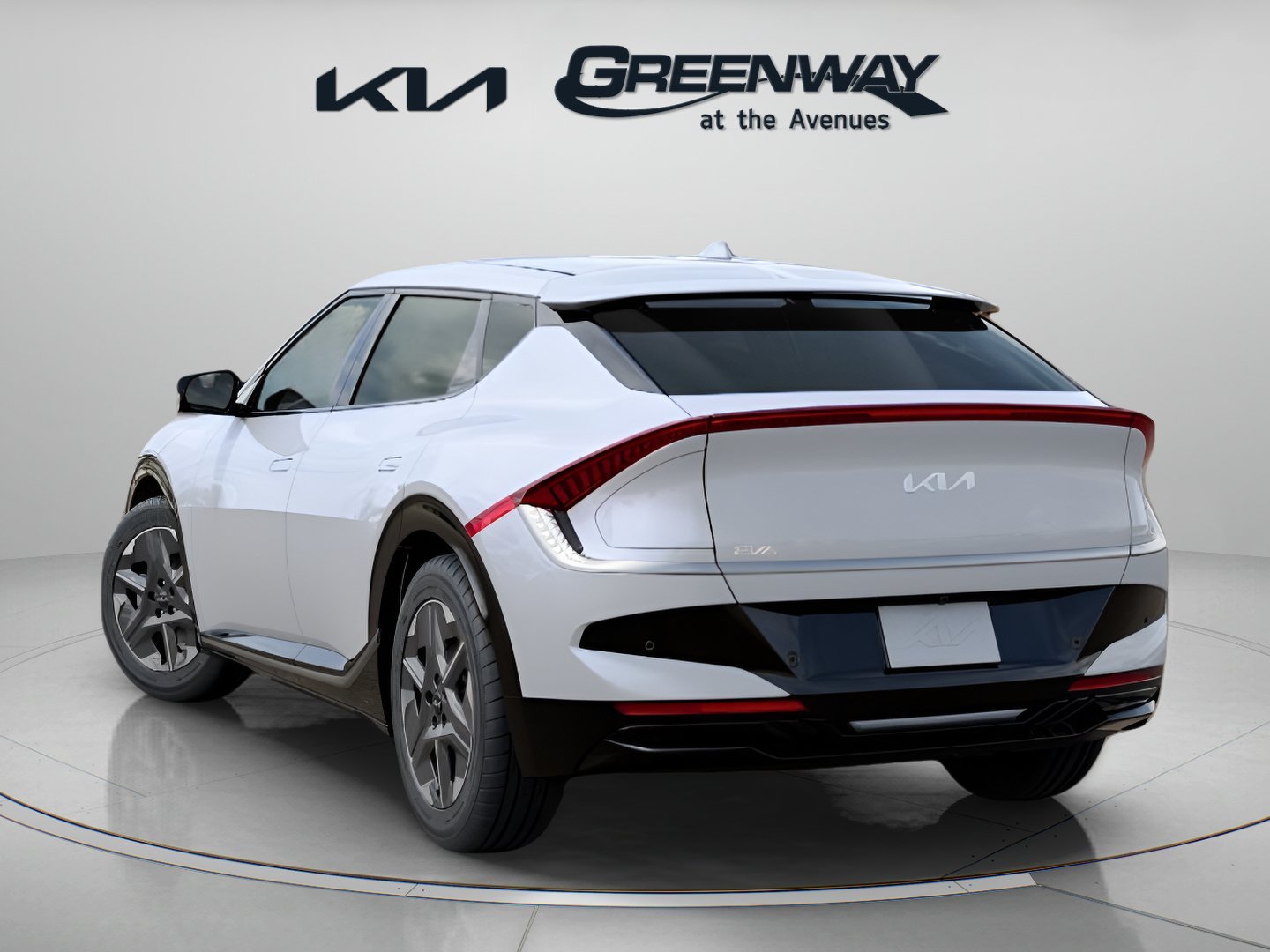 New 2026 Glacial White Pearl Kia Light Long Range image 5