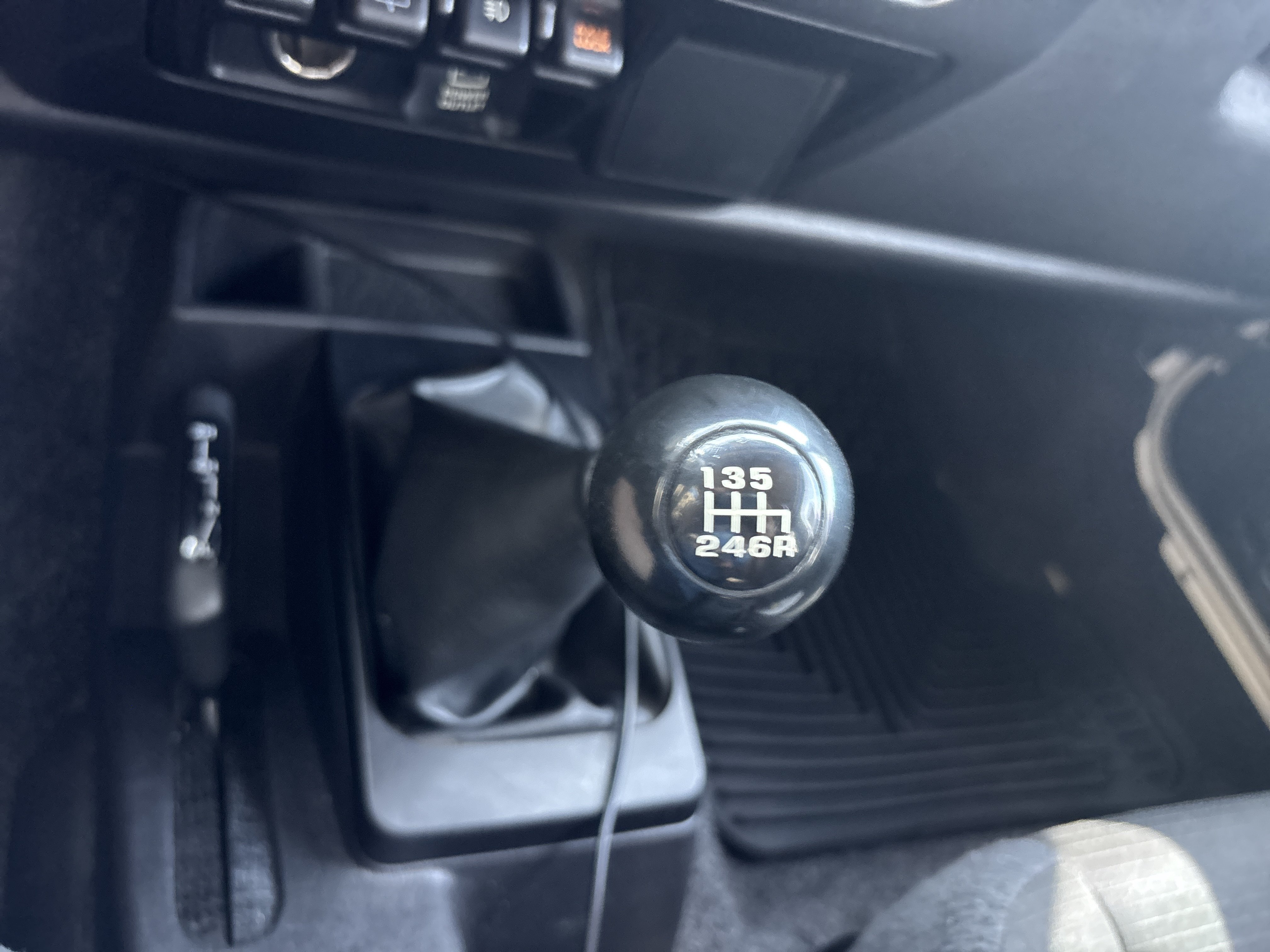 Used 2006 White Jeep Rubicon image 25