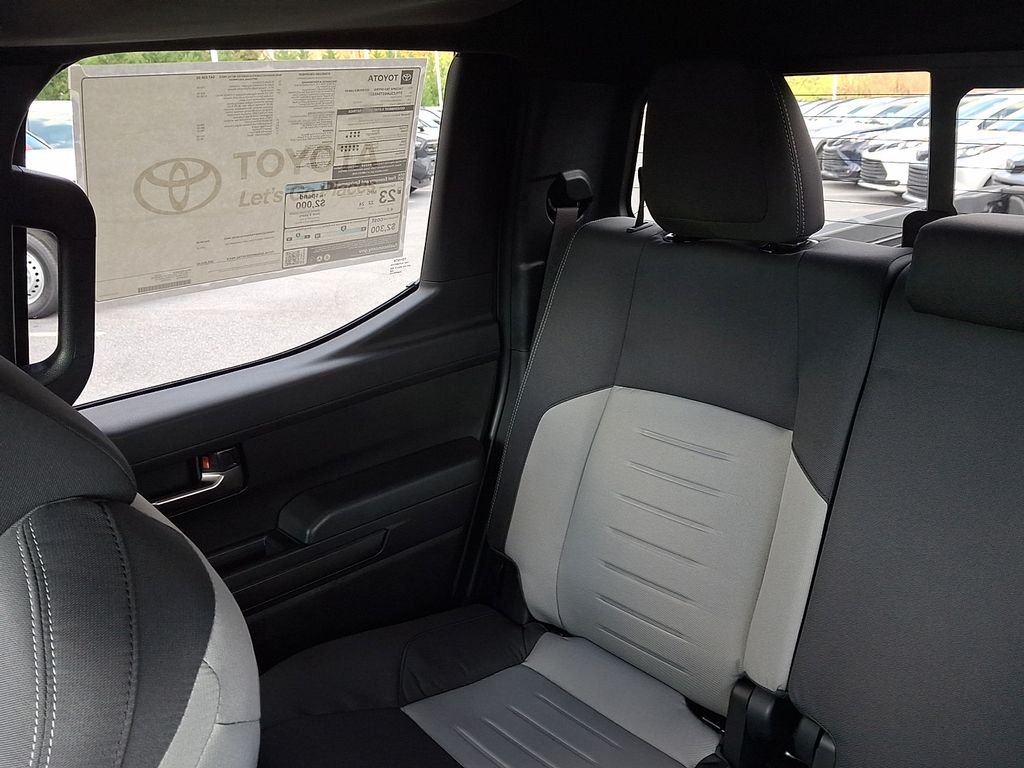 2025 Toyota Tacoma TRD Off Road - Photo 12