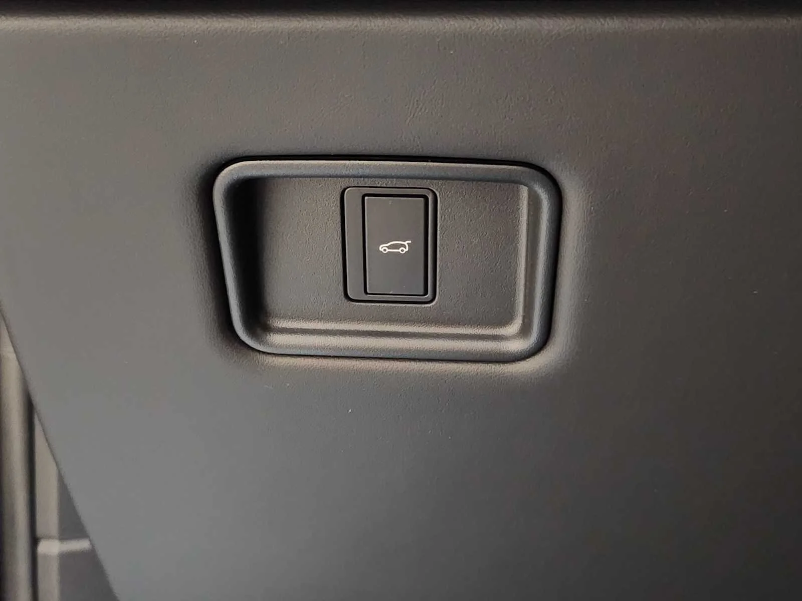 New 2026 Santorini Black Metallic Land Rover Dynamic SE - P400 image 34