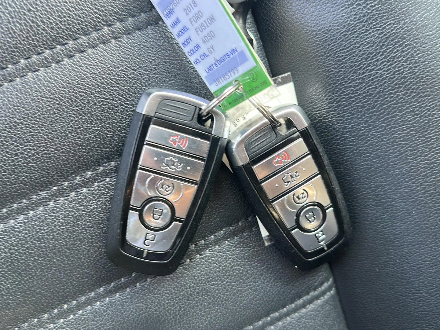 Used 2018 Magnetic Ford SE image 19