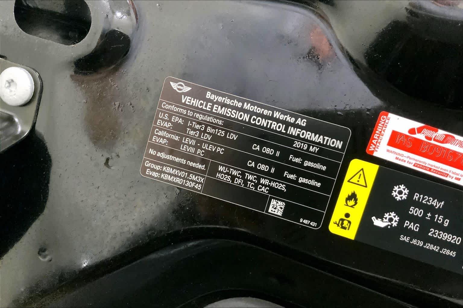 Used 2019 Midnight Black Metallic MINI Cooper image 31