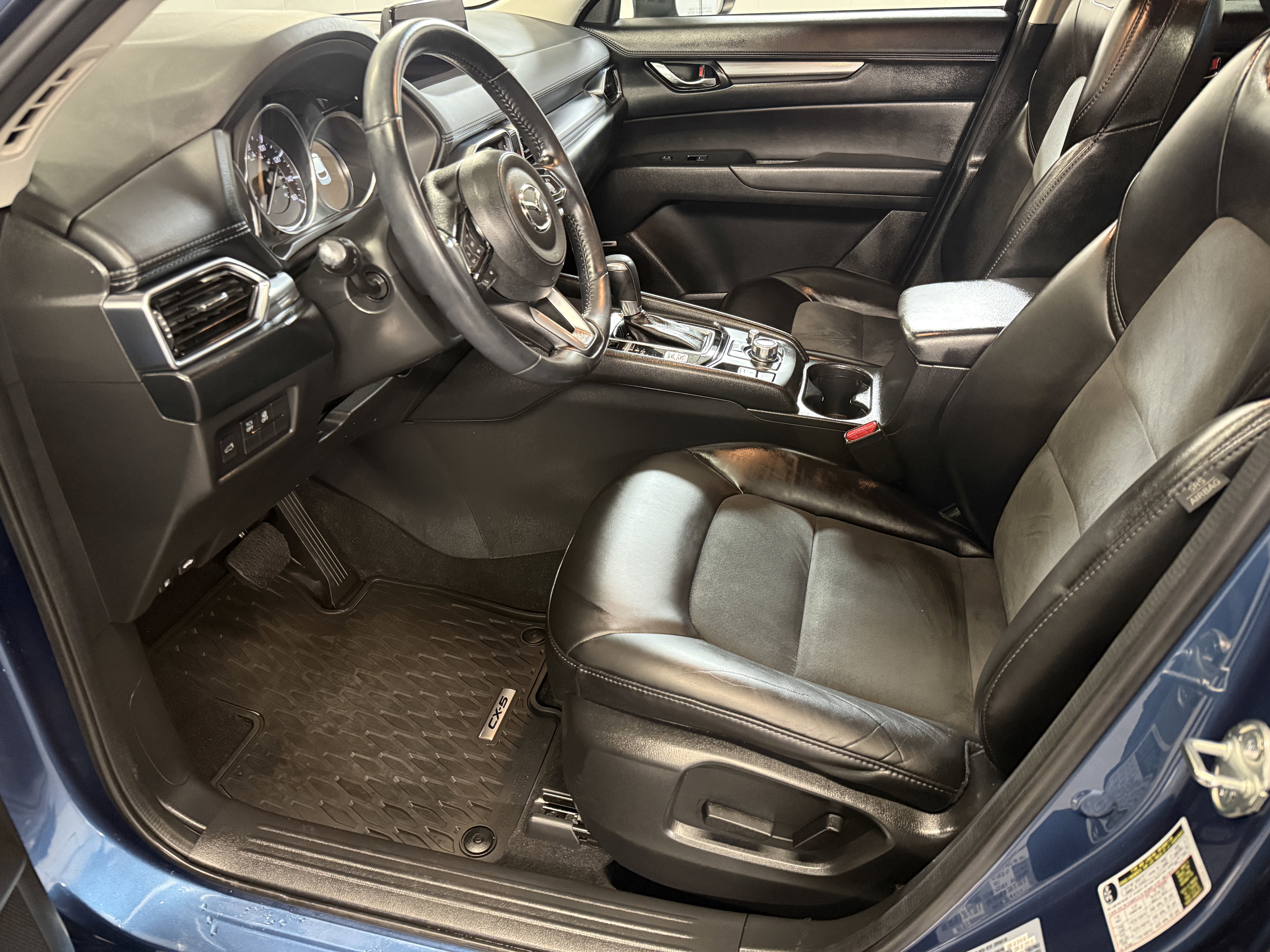 Used 2018 Eternal Blue Mica Mazda Touring image 14