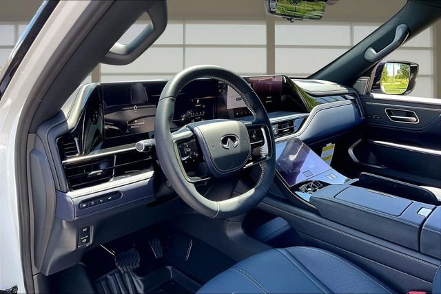 New 2027 2T RADIANT WHIT INFINITI SPORT image 14