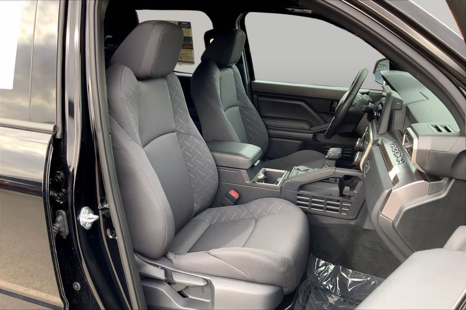 Used 2025 Black Toyota SR5 image 9