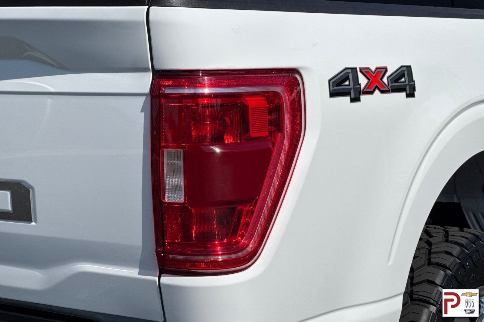Used 2021 White Ford XLT image 34