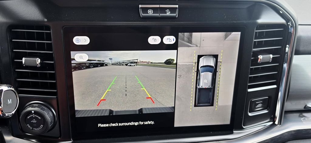 New 2026 Agate Black Metallic Ford F-350® Lariat® image 22