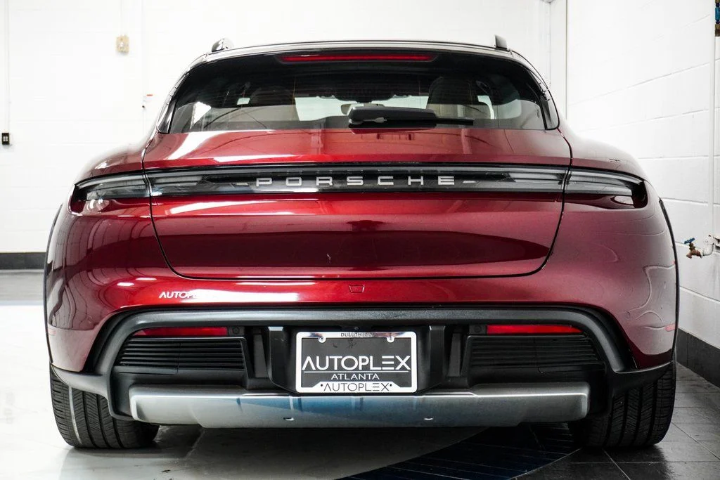 Used 2022 Red Porsche 4 image 13