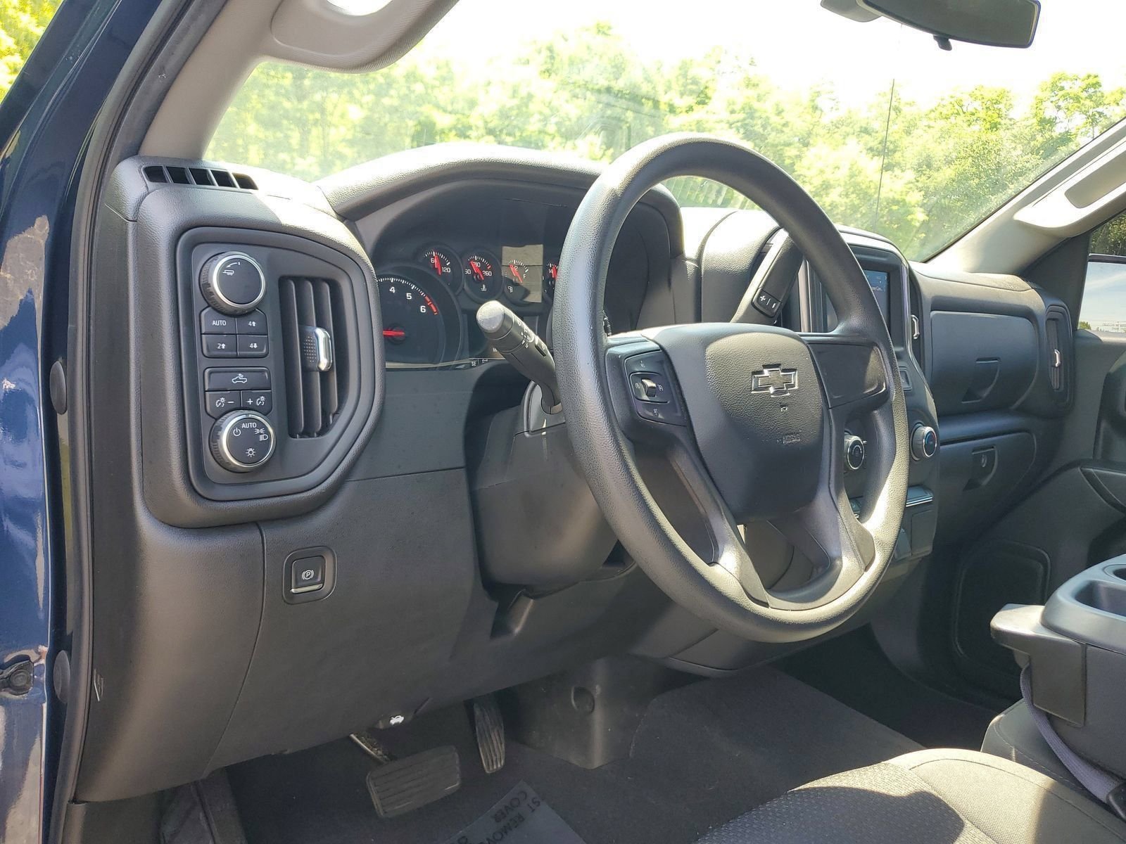 Used 2021 Blue Chevrolet Custom Trail Boss image 15