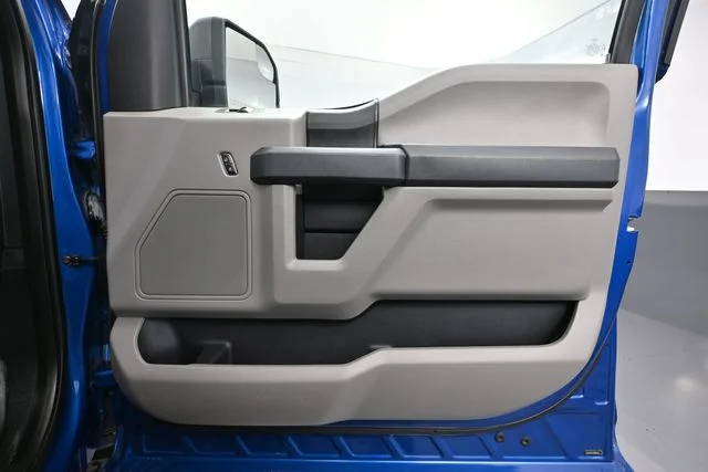 Used 2017 Blue Ford XL image 44