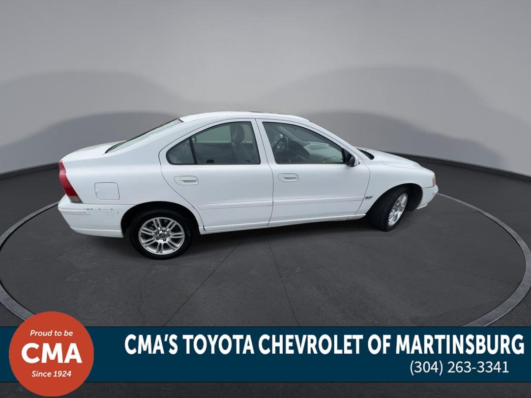 Used 2006 WHITE VOLVO PREMR image 9