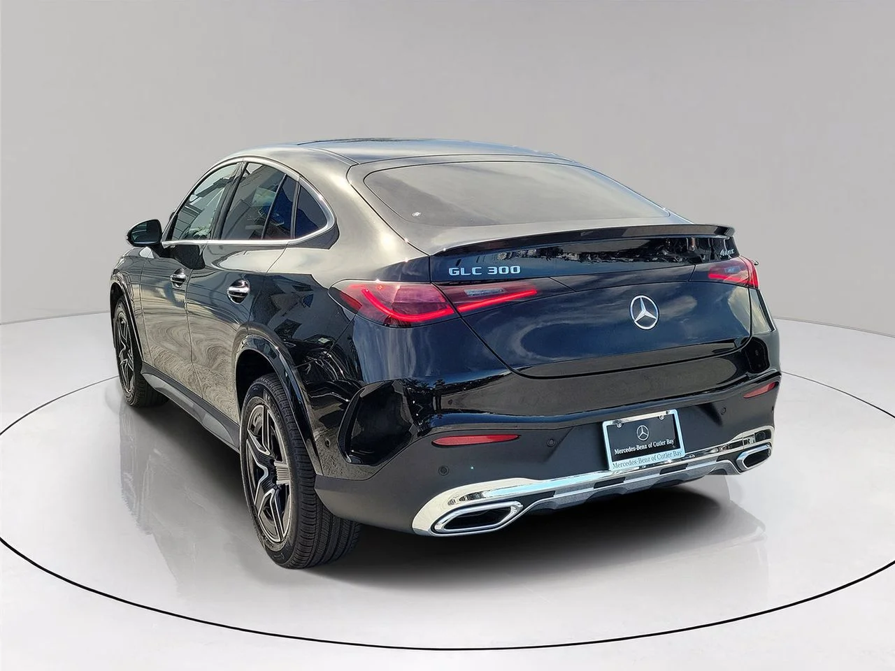 New 2027 Black Mercedes-Benz GLC 300 image 6