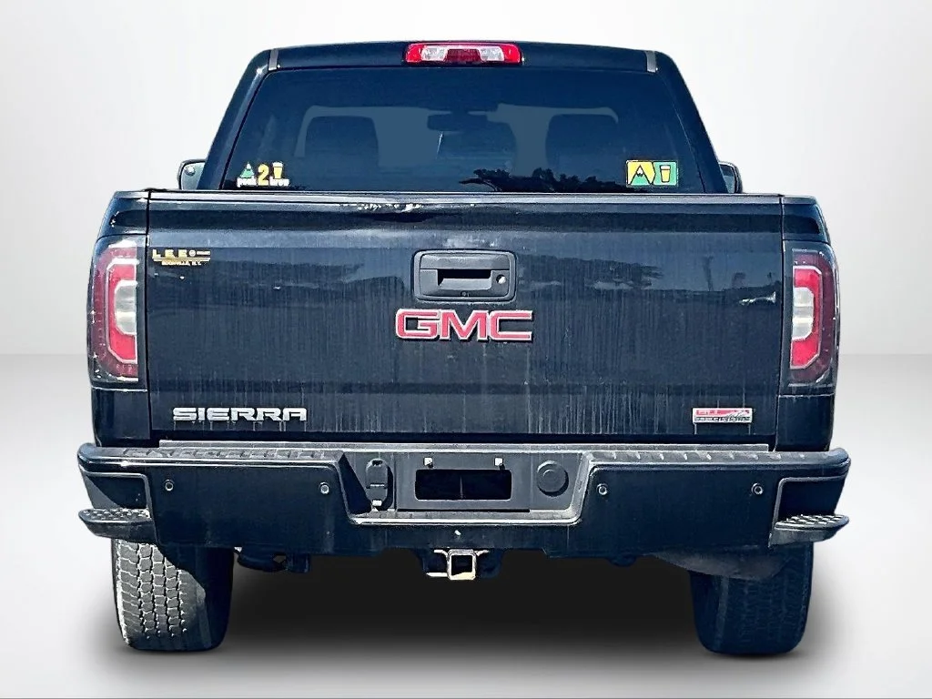 Used 2016 Black GMC SLE image 4