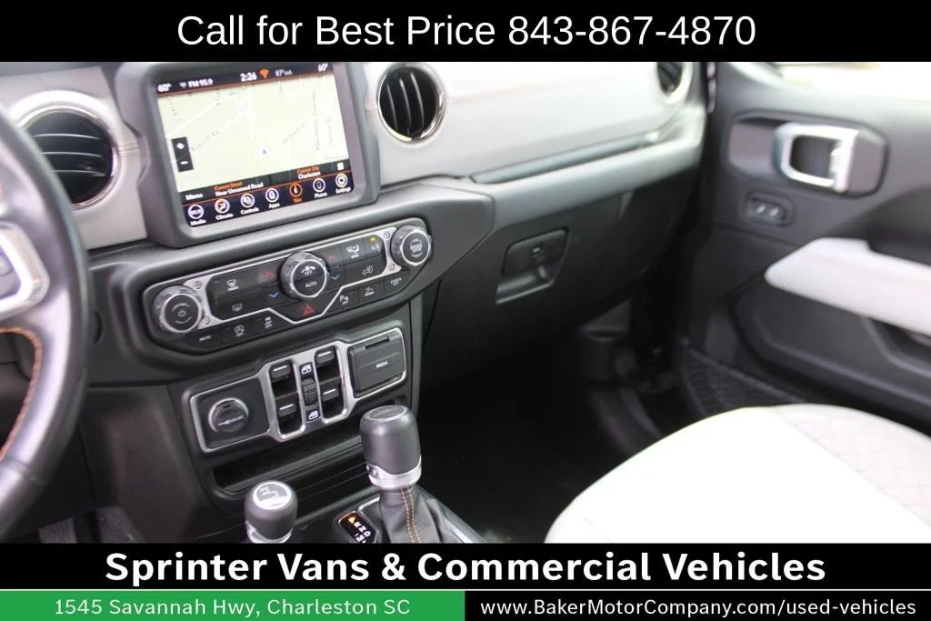 Used 2021 Black Clearcoat Jeep Overland image 21
