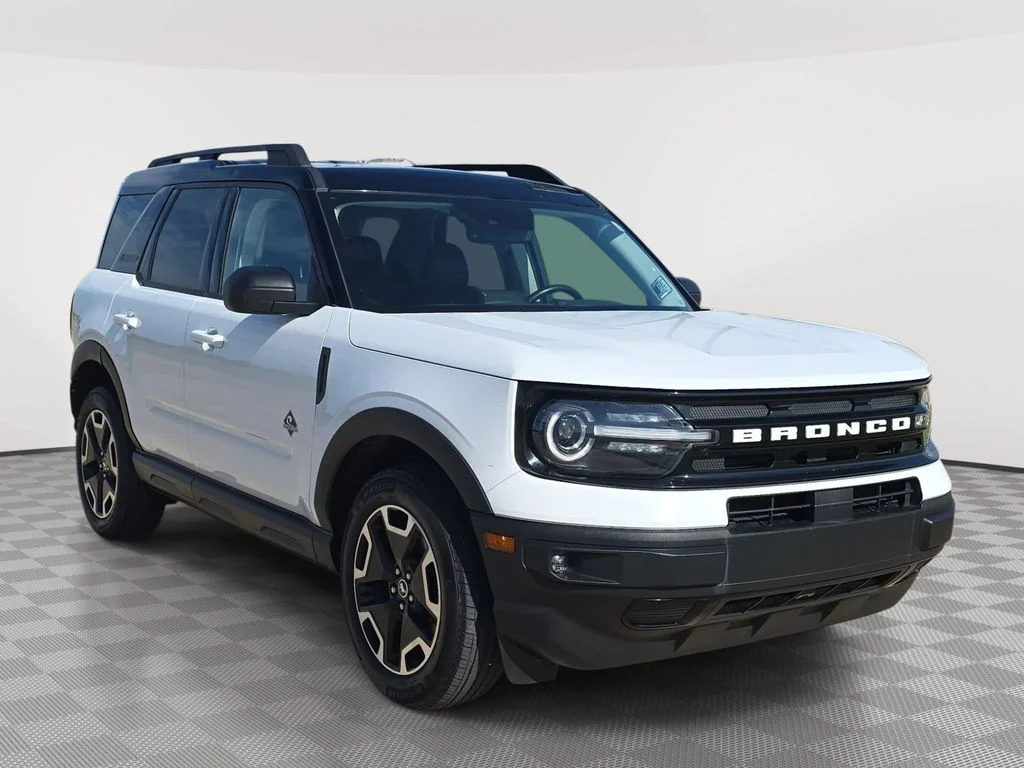 Used 2021 White Ford Outer Banks image 42