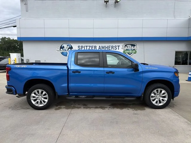 Used 2025 Blue Chevrolet Custom image 11