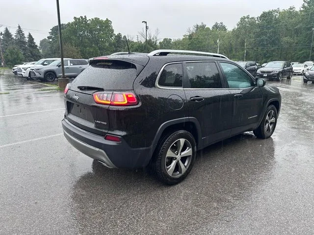 Used 2021 Black Jeep Limited image 3