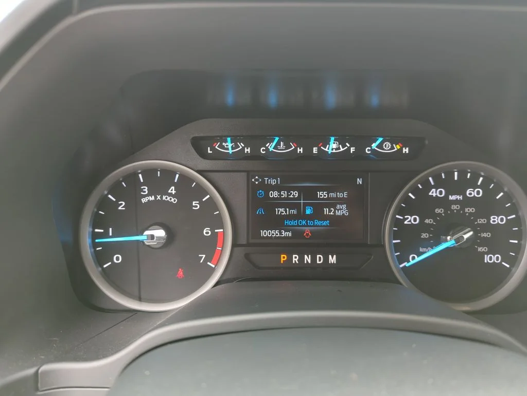 Used 2022 Silver Ford XLT image 31