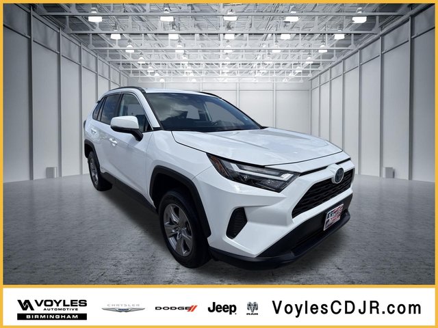 2024 Toyota RAV4 Hybrid XLE