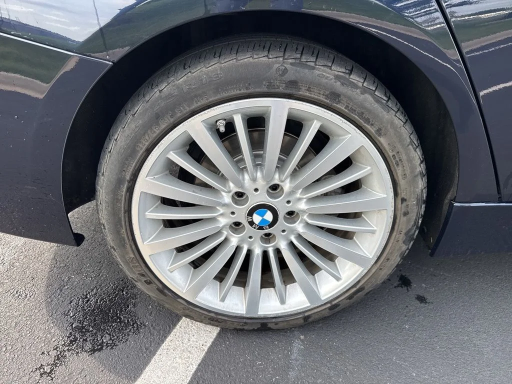 Used 2015 Blue BMW 328i xDrive image 16