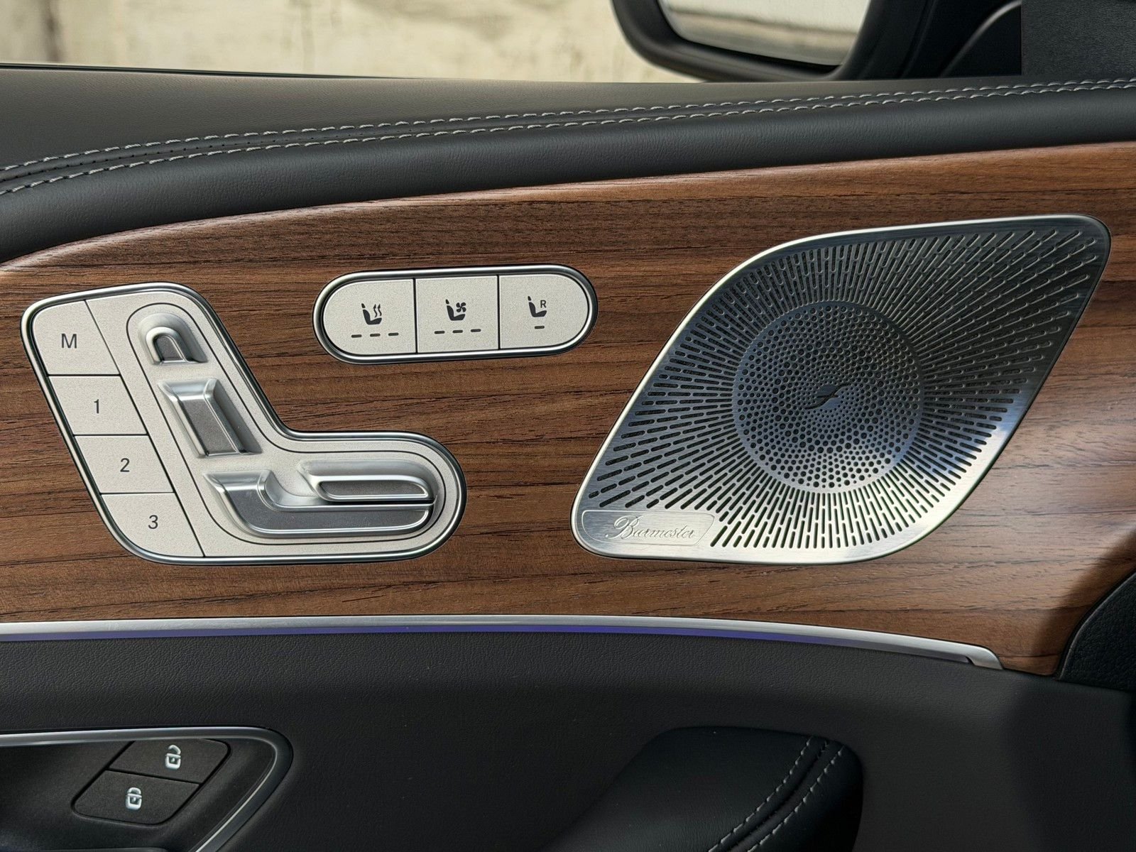 New 2026 MANUFAKTUR Silicon Grey Mercedes-Benz AMG® GLE 63 S 4MATIC+ SUV image 13