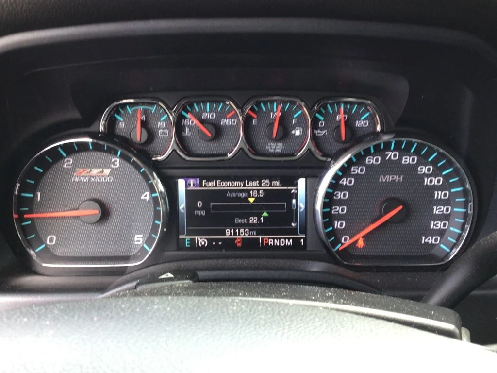 Used 2015 Silver Chevrolet LTZ image 37