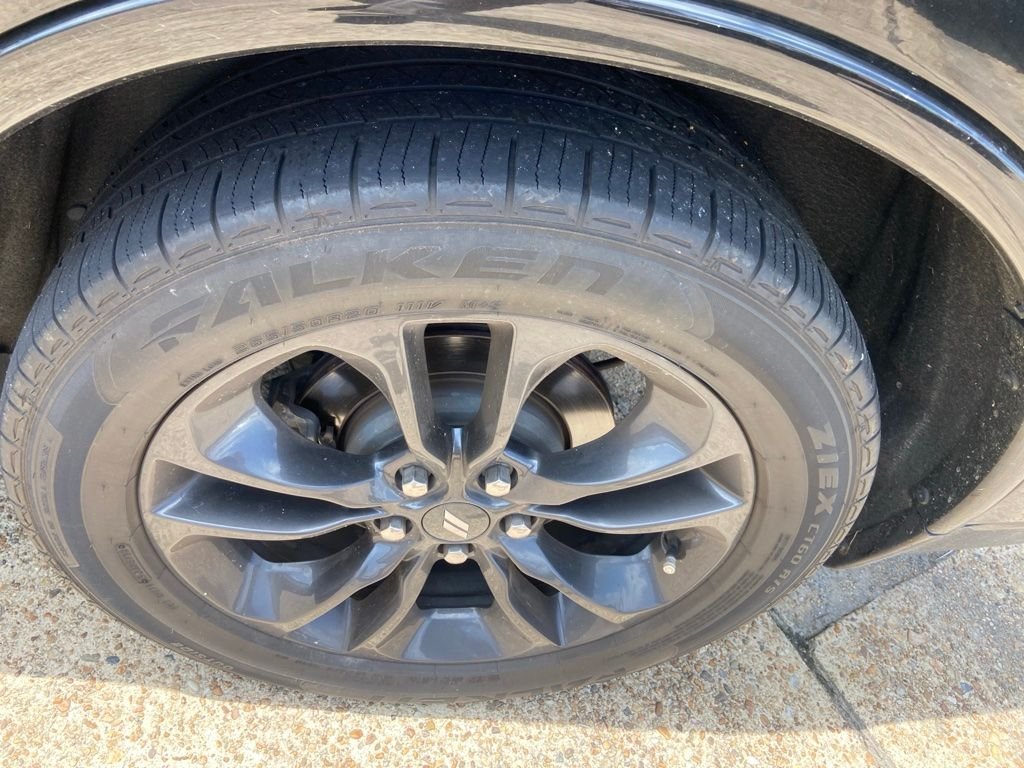 Used 2021 Black Dodge SXT Plus image 27