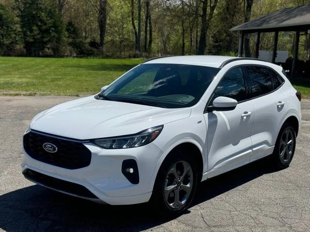 2023 Ford Escape Hybrid ST-Line Select