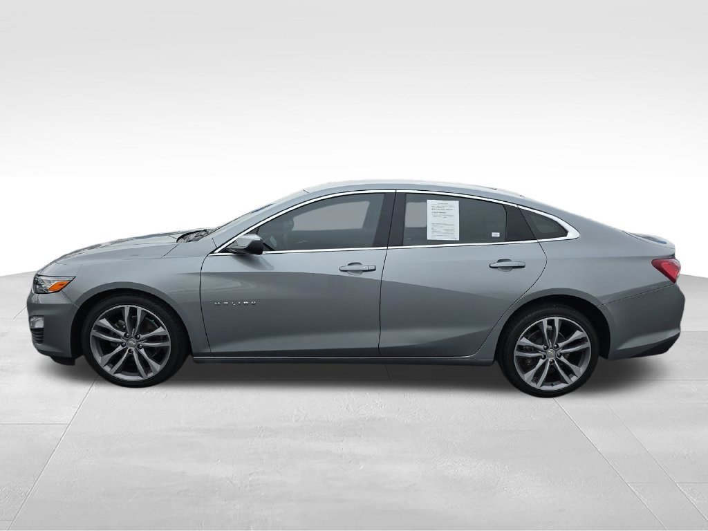Used 2023 Gray Chevrolet LT image 3