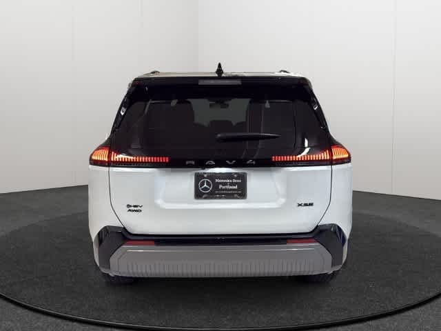 Used 2026 Wind Chill Pearl w/Black Roof Toyota XSE image 5