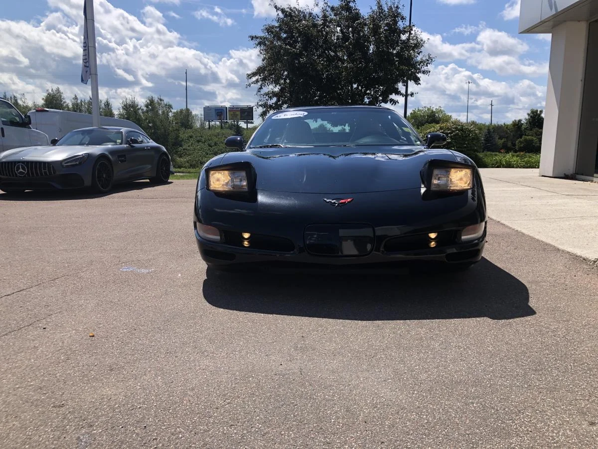 Used 2001 Black Chevrolet 2dr Cpe image 5
