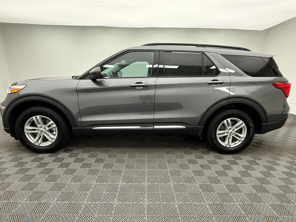 Used 2023 Gray Ford XLT image 15