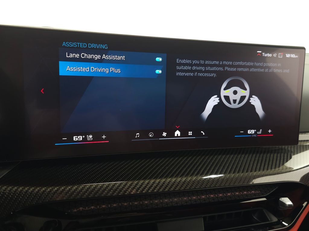 Used 2026 Alpine White BMW Competition image 29