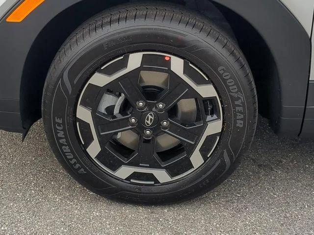 2025 Hyundai Santa Fe SEL - Photo 12